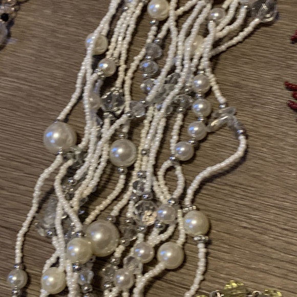 Awesome Lot of 7 Beaded Necklaces, Fashion Jewelry - Picture 4 of 8